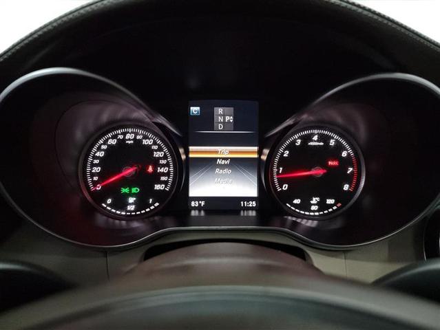 Photo of 2016 White Mercedes-Benz C-Class