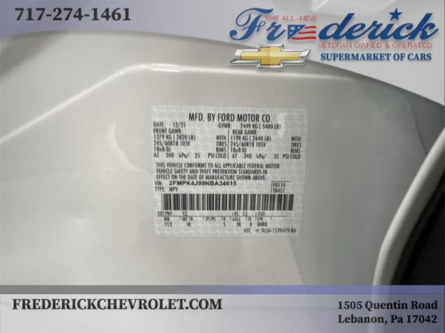 Photo of 2022 Oxford White Ford Edge