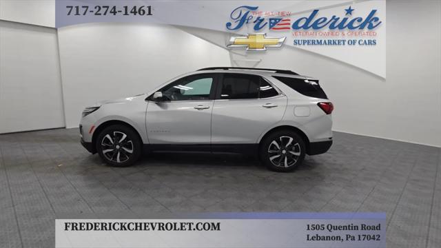 Photo of 2022 Silver Ice Metallic Chevrolet Equinox