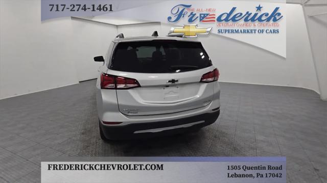 Photo of 2022 Silver Ice Metallic Chevrolet Equinox