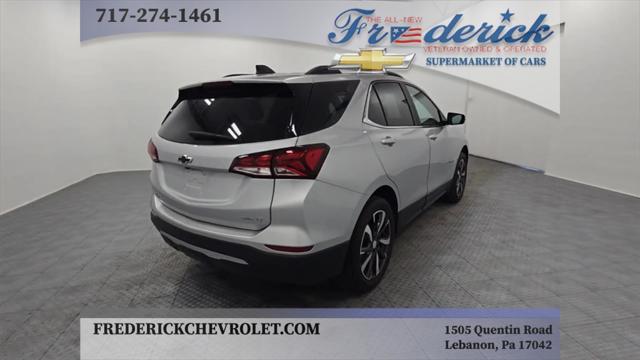 Photo of 2022 Silver Ice Metallic Chevrolet Equinox