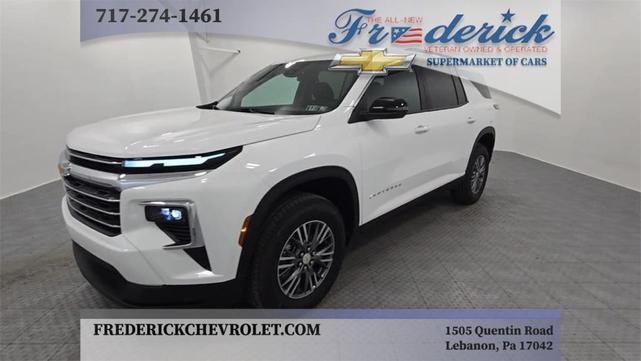 Photo of 2025 Summit White Chevrolet Traverse