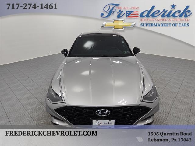 Photo of 2022 Shimmering Silver Pearl Hyundai SONATA