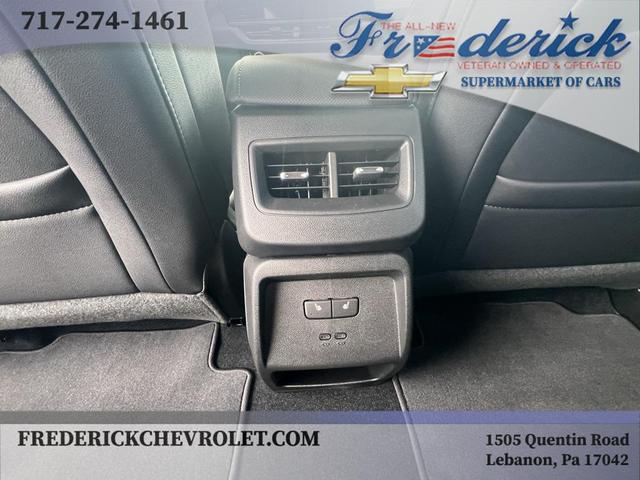 Photo of 2025 Habanero Orange Chevrolet Equinox EV