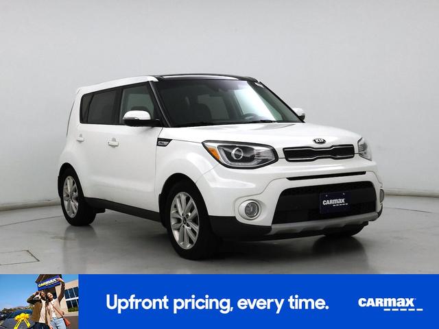 Photo of 2019 White Kia Soul