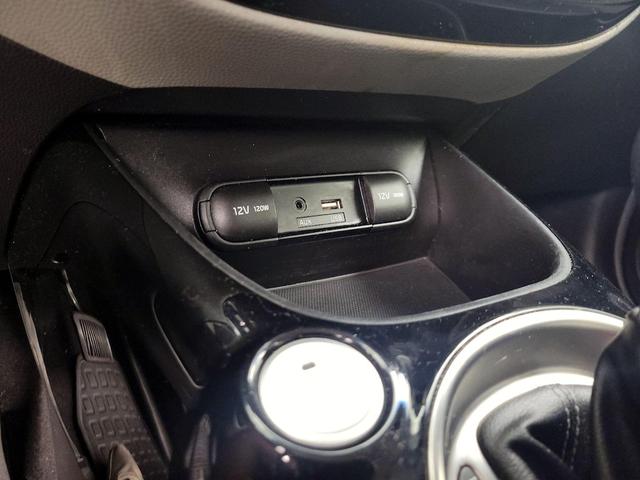 Photo of 2019 White Kia Soul