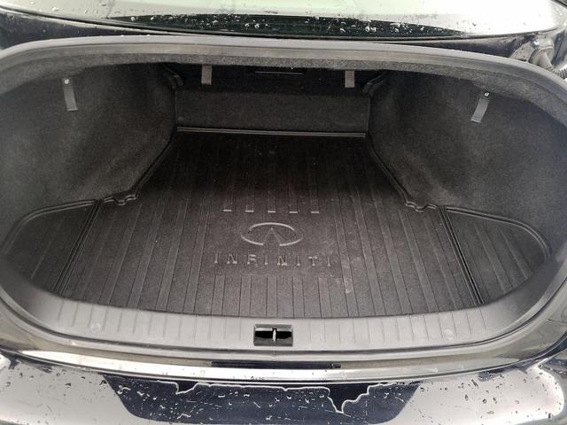 Photo of 2019 Black INFINITI Q50