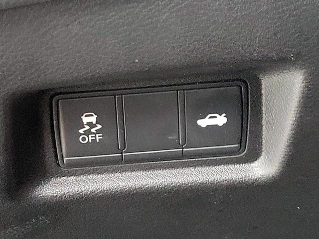 Photo of 2019 Black INFINITI Q50