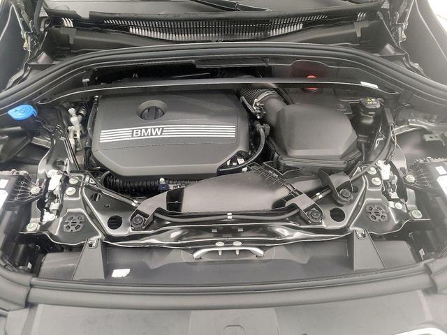 Photo of 2025 Gray BMW X1