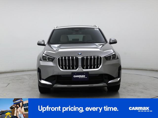 Photo of 2025 Gray BMW X1