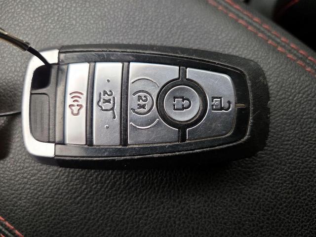 Photo of 2021 Black Ford Escape
