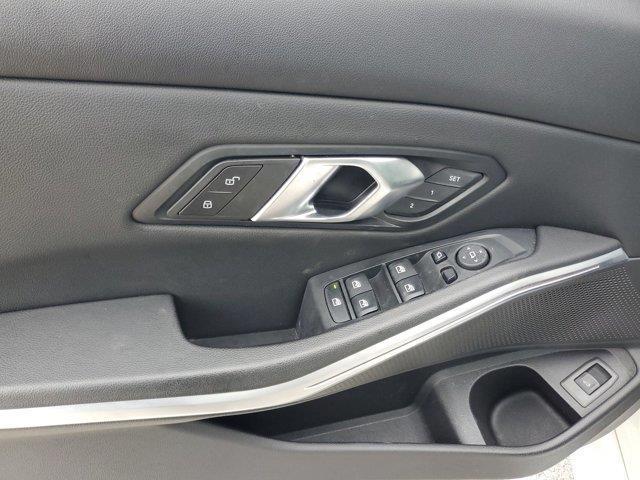 Photo of 2024 Mineral White Metallic BMW 330