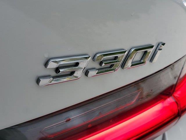 Photo of 2024 Mineral White Metallic BMW 330