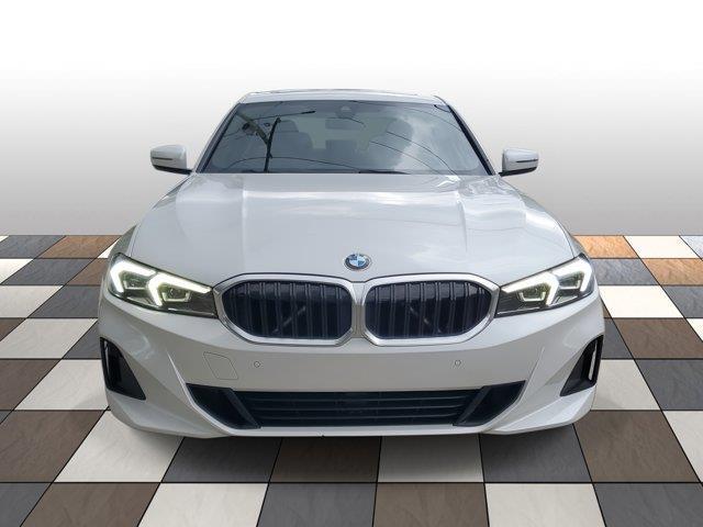 Photo of 2024 Mineral White Metallic BMW 330