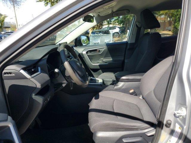 Photo of 2019 Silver Sky Metallic Toyota RAV4