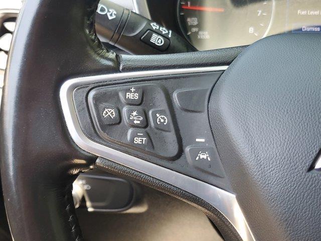 Photo of 2022 Silver Ice Metallic Chevrolet Equinox
