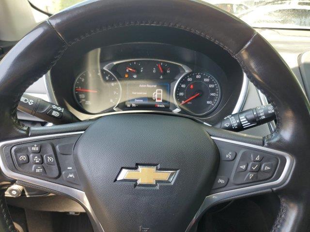 Photo of 2022 Silver Ice Metallic Chevrolet Equinox