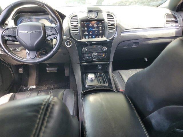 Photo of 2019 Gloss Black Chrysler 300