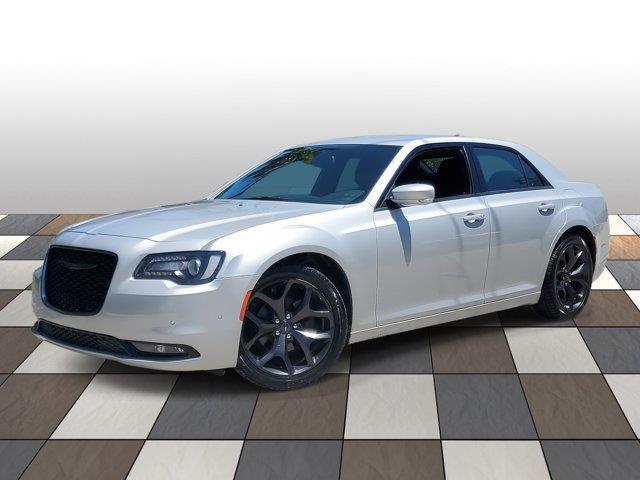 2021 Chrysler 300