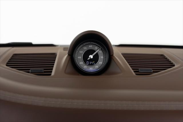 Photo of 2024 Chalk Porsche 911