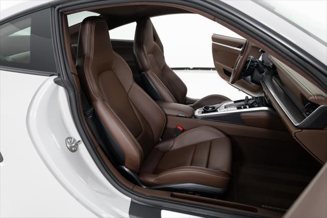 Photo of 2024 Chalk Porsche 911