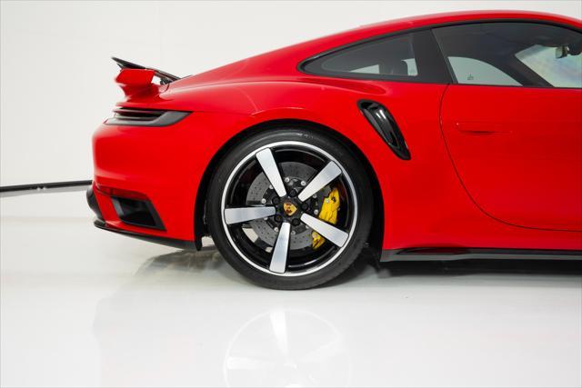 Photo of 2021 Guards Red Porsche 911