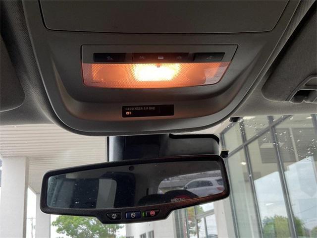 Photo of 2021 Summit White Chevrolet Colorado