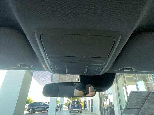 Photo of 2021 Platinum White Pearl Honda Accord Hybrid