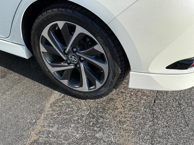 Photo of 2017 Black Sand Pearl Toyota Corolla iM