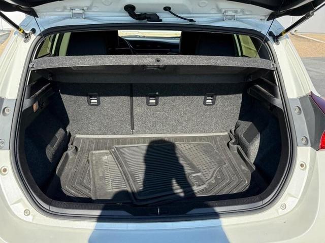 Photo of 2017 Black Sand Pearl Toyota Corolla iM