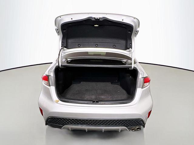 Photo of 2022 Classic Silver Metallic Toyota Corolla