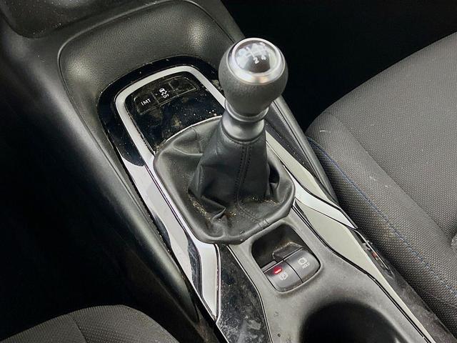 Photo of 2022 Classic Silver Metallic Toyota Corolla