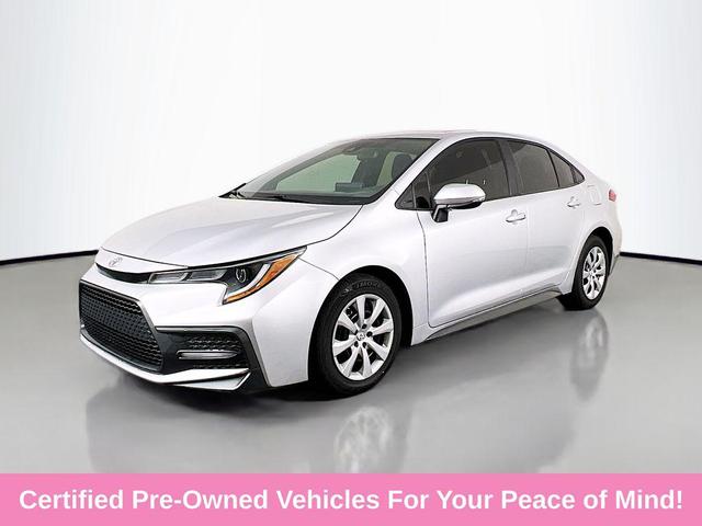 Photo of 2022 Classic Silver Metallic Toyota Corolla