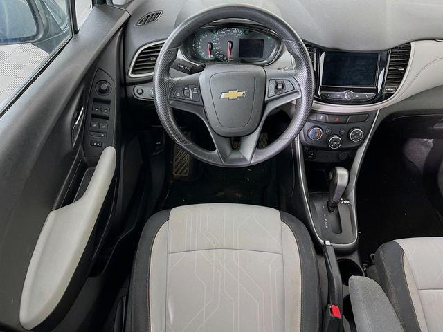 Photo of 2019 Nightfall Gray Metallic Chevrolet Trax