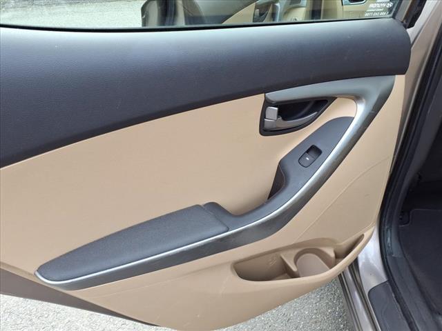 Photo of 2012 Beige Hyundai ELANTRA