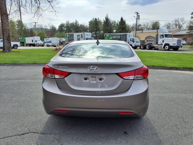 Photo of 2012 Beige Hyundai ELANTRA
