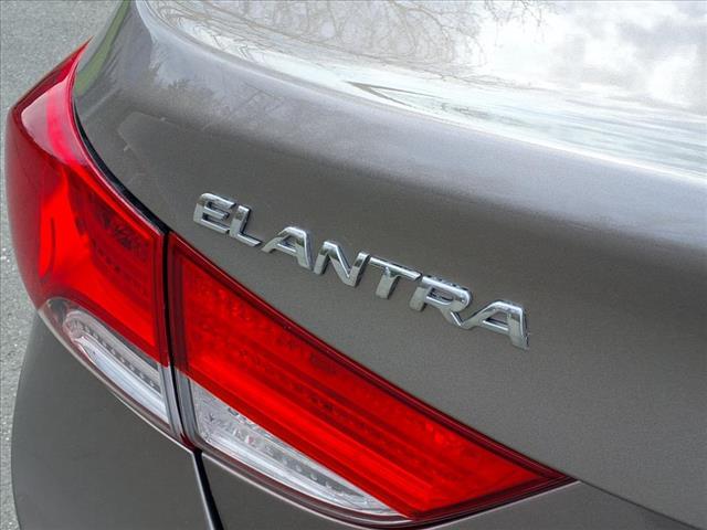 Photo of 2012 Beige Hyundai ELANTRA