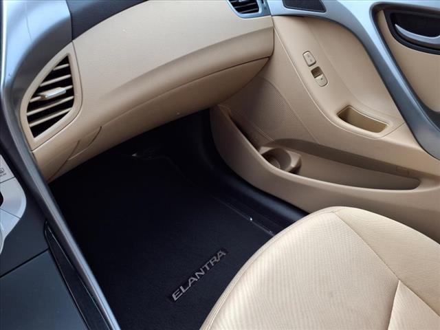 Photo of 2012 Beige Hyundai ELANTRA