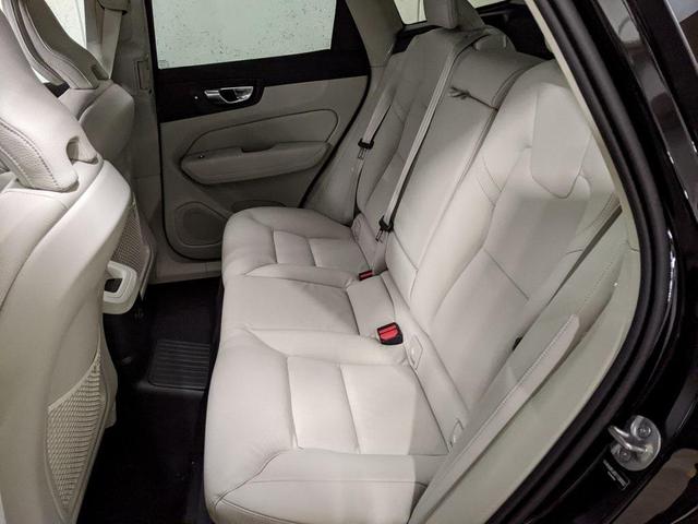Photo of 2025 Onyx Black Volvo XC60 Plug-In Hybrid