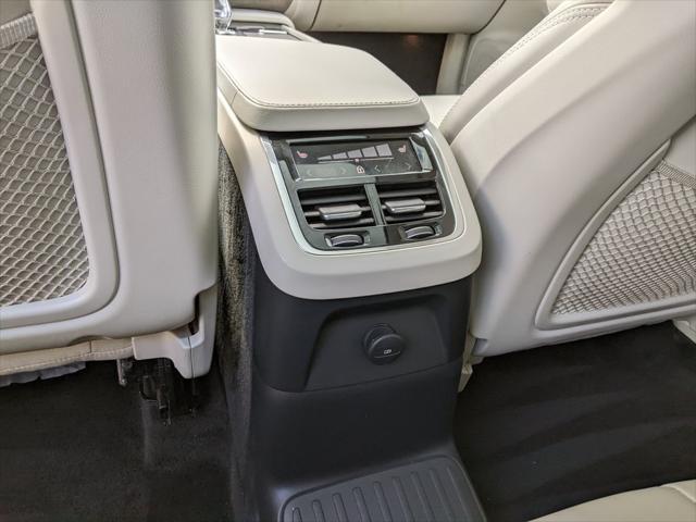 Photo of 2023 Denim Blue Metallic Volvo XC90 Recharge Plug-In Hybrid