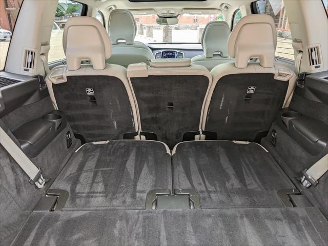 Photo of 2023 Denim Blue Metallic Volvo XC90 Recharge Plug-In Hybrid