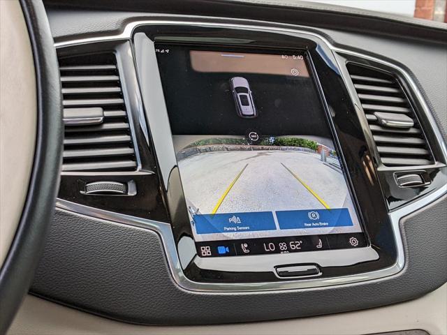 Photo of 2023 Denim Blue Metallic Volvo XC90 Recharge Plug-In Hybrid