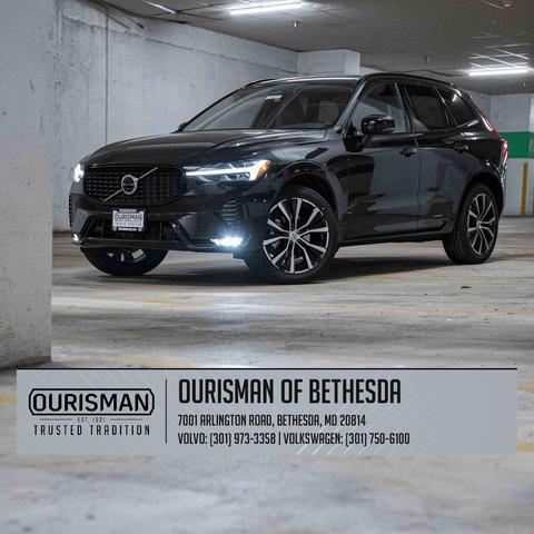 Photo of 2025 Onyx Black Volvo XC60