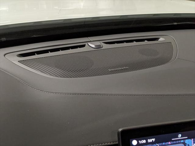 Photo of 2025 White Pearl Volvo XC90 Plug-In Hybrid