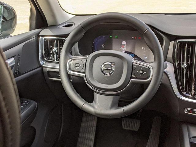 Photo of 2025 Silver Dawn Metallic Volvo S60