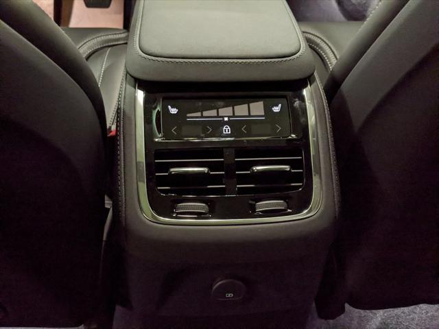 Photo of 2025 White Pearl Volvo XC90 Plug-In Hybrid