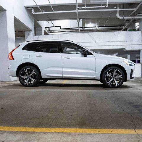 Photo of 2025 White Pearl Volvo XC60 Plug-In Hybrid
