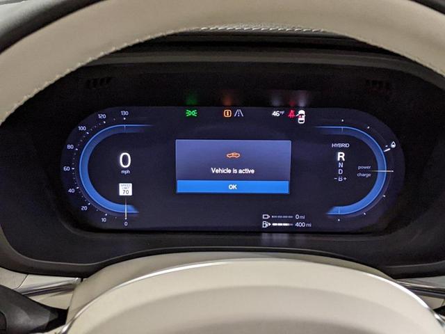 Photo of 2025 Blue Volvo XC60 Plug-In Hybrid