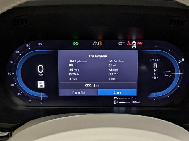 Photo of 2025 Onyx Black Volvo XC60 Plug-In Hybrid