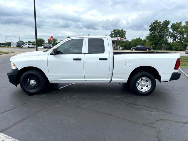 Photo of 2017 Bright White Clearcoat RAM 1500